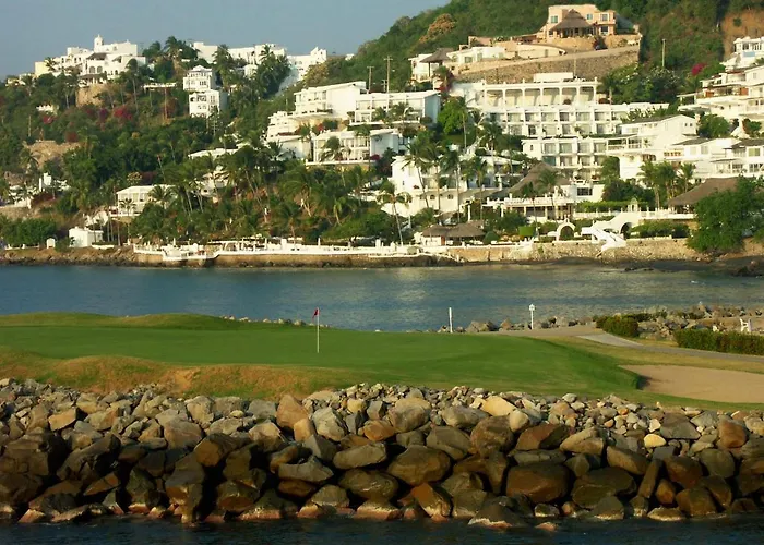 Dolphin Cove Inn